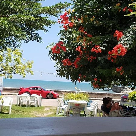 ฟ้าทะลายโจรรีสอร์ท Prachuap Khiri Khan Exterior photo